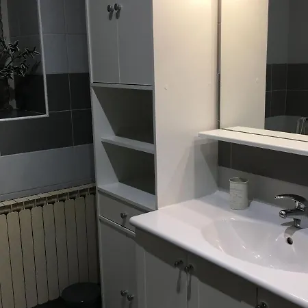 Prázdninový dům Centres, 5 Pieces, 6 Personnes - Fr-1-601-411 Naucelle